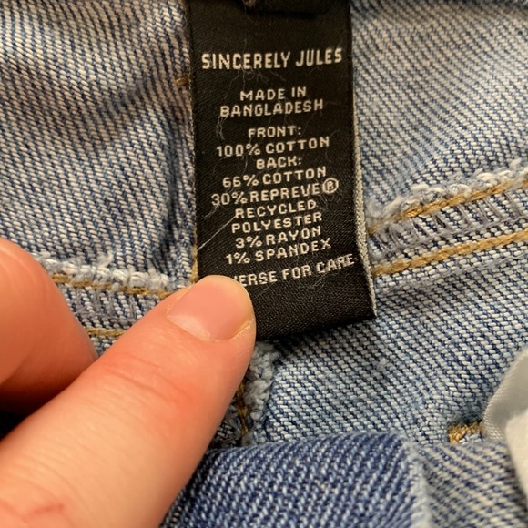 NWT Sincerely Jules High Rise Wedge Denim Shorts - Picture 7 of 13